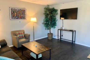 Upper 3 King Bedroom, 2 Bath, Sanctuary Littleton